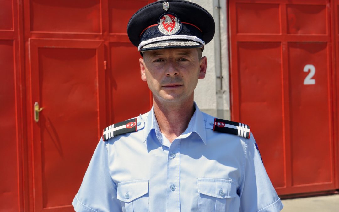 Colonel Adrian Miron: „Mă bucur că am activat aproape 30 de ani în familia pompierilor. A fost un plus mare pentru mine”